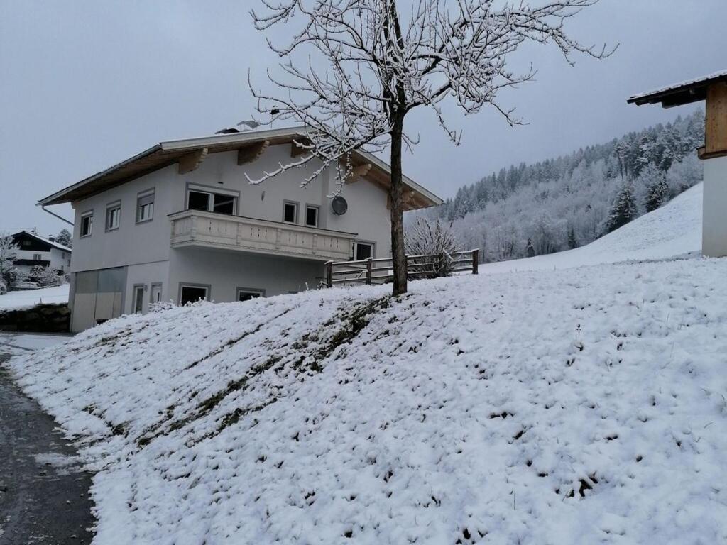 Holiday On An Organic Farm In Hart Im Zillertal Exterior foto